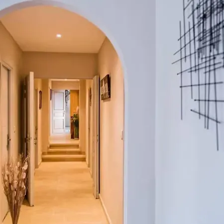 L'angelus - Prestigious Renovated Villa